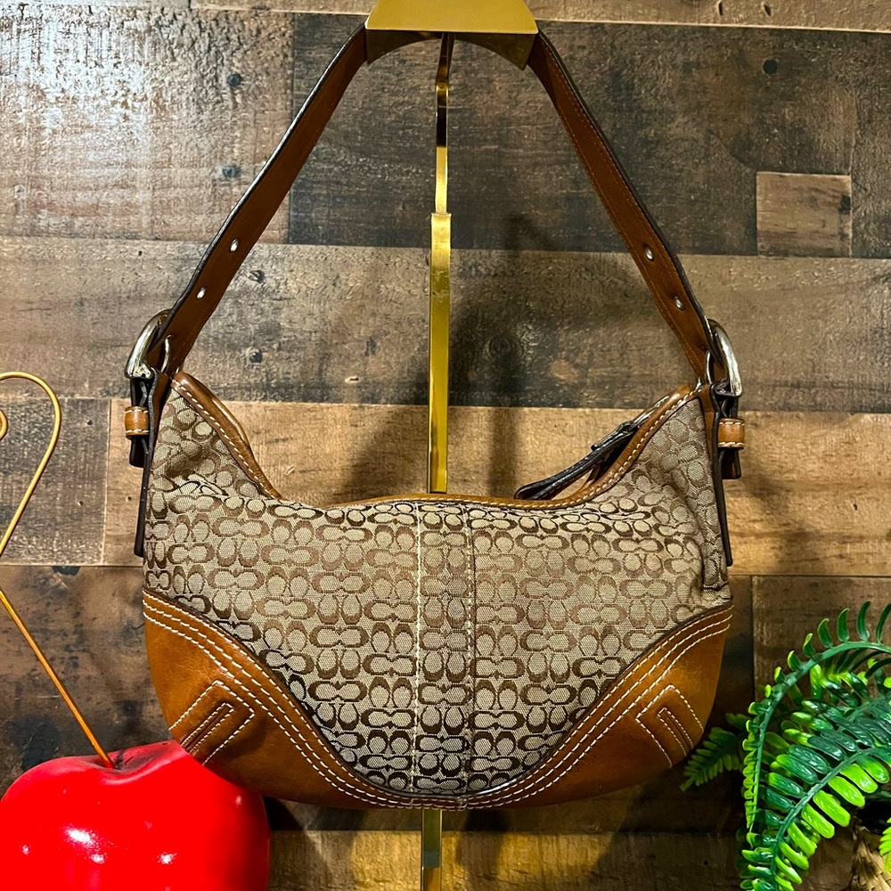 Coach Hobo Purse Small Tan Monogram C 
Soho Bag Brown